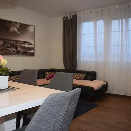 Trixi Appartement *